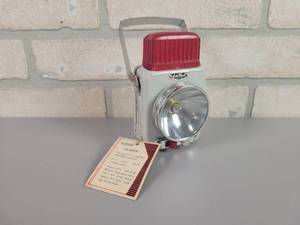 lot 447 image: Vintage ASH Flash Lantern Flashlight w Original Sales Tag