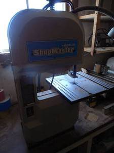 lot 9 image: Delta shop master band saw