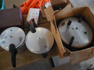 lot 16 image: Canning Lot, Pressure Cookers