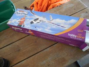 lot 24 image: Remote control air plane