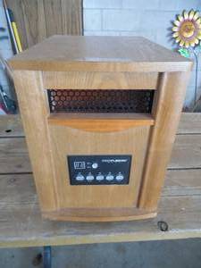lot 36 image: Electric space heater