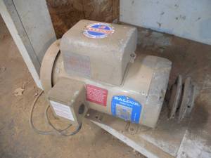 lot 51 image: Baldor 2hp 230v electric motor