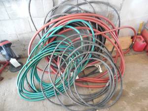 lot 99 image: Assorted Garden hose lot