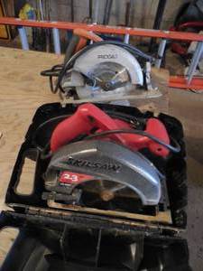 lot 107 image: 2 Skill Saws