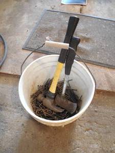 lot 113 image: 2 hammers & Pail With Nails