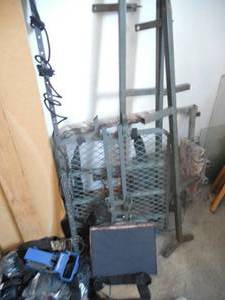 lot 119 image: Single person hunting stand