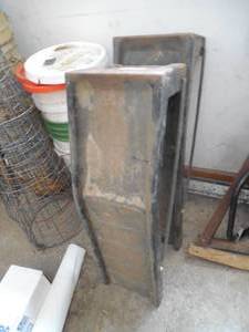 lot 121 image: Set of car ramps