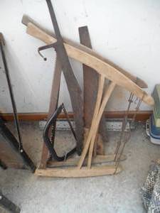 lot 122 image: Antique Hand saw lot