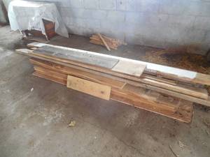 lot 146 image: Assorted Lot of Lumber