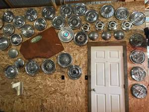 lot 178 image: Massive Collection Of Old Hub Caps