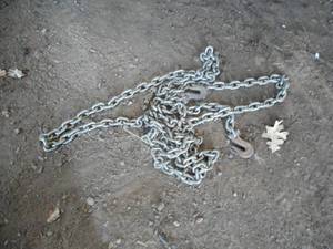 lot 177 image: 516 Log Chain 15 Long with Hooks