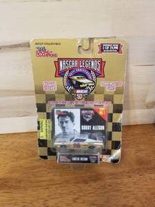 lot 23 image: Hot Wheels
