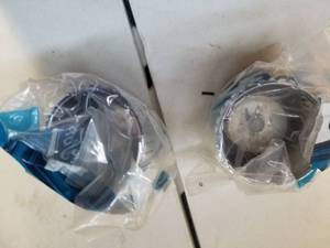 lot 89 image: Ford Wheel Cover Cap