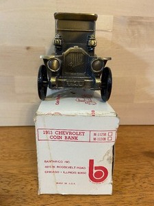 lot 122 image: Die Cast Car and Truck Banks