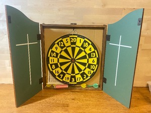 lot 141 image: Dart Board, Darts