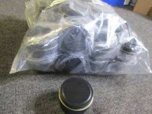 36 piece 4 0z black cans with cover...
