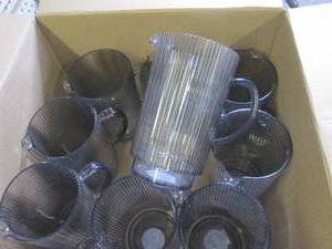 lot of 9 2.2qt plastic pitchers ove...