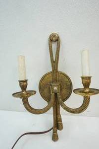 Vintage W.I wall lamp