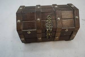 jewelry chest