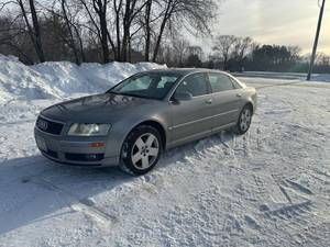 2004 AUDI A8