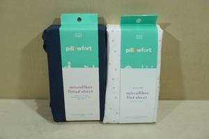 lot 18 image: New Pillowfort Microfiber Flat & Fitted Sheets -Twin