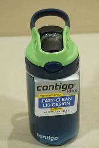 lot 27 image: Contigo Kids 14oz Water Bottle