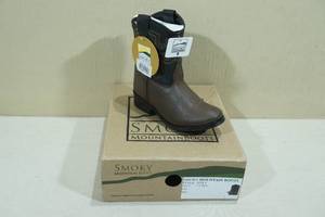 lot 75 image: Smoky Mountain Boots -Little Kids Size 8, BrownBlack