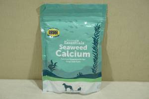 lot 84 image: Animal Essentials Seaweed Calcium Supplement for Cats and Dogs