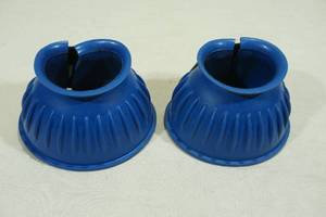 lot 110 image: Cashel Rubber Bell Boots -Size Medium