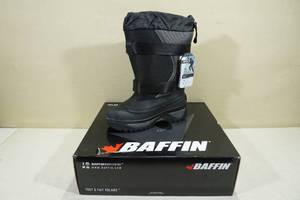 lot 159 image: Baffin Wolf Winter Boots - Mens 11