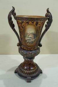 lot 197 image: Ornate Cheetah Motif Vase