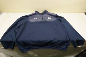 lot 260 image: Under Armour Notre Dame 14 Zip Pullover - XXXL Loose