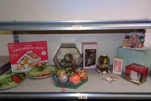 lot 225 image: Assorted Christmas Dcor -Party Lite, Serving Plates, Ornaments, Snowglobe