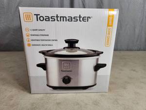 New Toastmaster 1.5 Quart Slow Cooker