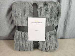 New Super Soft Threshold Throw