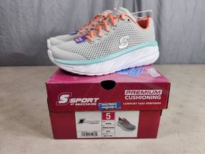 New Skechers Sport Premium Cushion Shoes Size 5