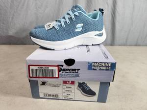 New Skechers Arch Comfort Shoes