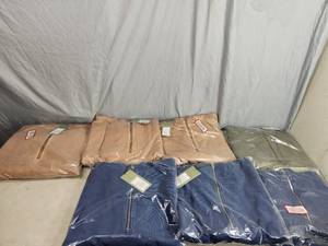 7 New Mens Pullover Sweaters
