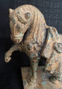 lot 45 image: Petite Vintage Cast Iron Warrior Horse