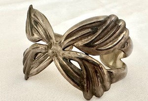 lot 40 image: Vintage Sterling Silver Cuff Bracelet