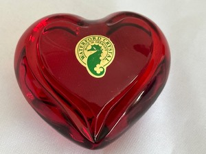 lot 48 image: Heart Shaped Waterford Paperweight