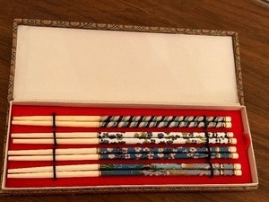 lot 138 image: Cloisonn Chopstick Set