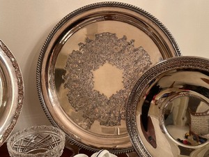 lot 133 image: Vintage Treasures including Lovely Silver Plate Trays