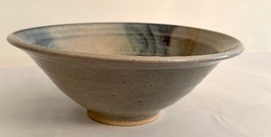 lot 123 image: Beautiful Artisan Created Pottery Bowl