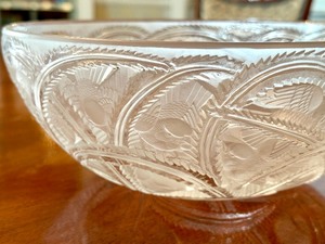 lot 115 image: Lalique Bowl