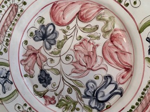 lot 120 image: Beautiful Painted Platter from Portugal