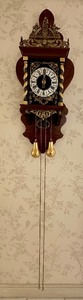 lot 7 image: Vintage Dutch Rosewood Clock