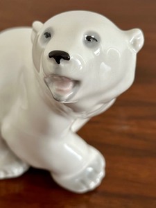 lot 152 image: Polar Bear Figurine Made in USSR