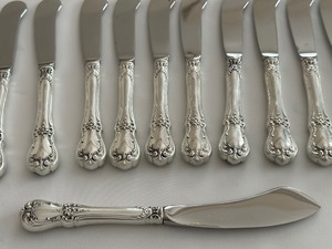 lot 16B image: (12) Towle Old Master Sterling Silver Spreaders and One Butter Knife and One Cheese Knife