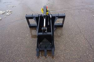 Brand New Made In America Universal Mount Bobcat Skid Loader Skid Steer Stump Grapple Bucket